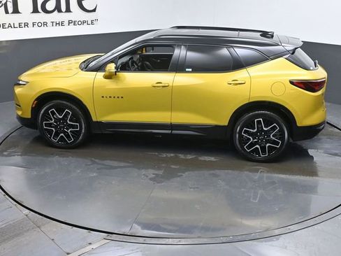 Used 2024 Chevrolet Blazer RS w/ Driver Confidence II Package image 43