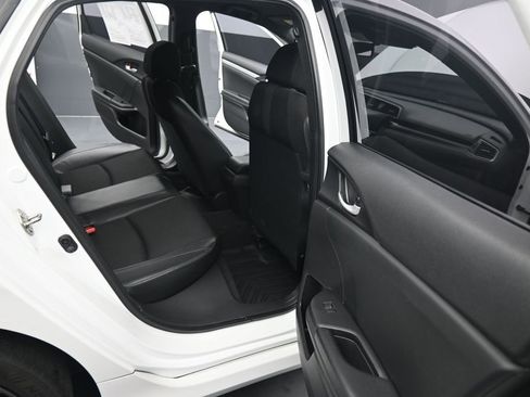 Used 2019 Honda Civic Sport image 24
