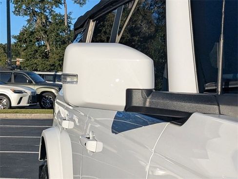 Used 2022 Ford Bronco Outer Banks image 13