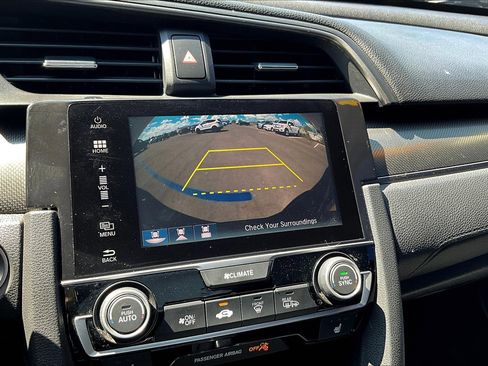 Used 2018 Honda Civic EX image 21