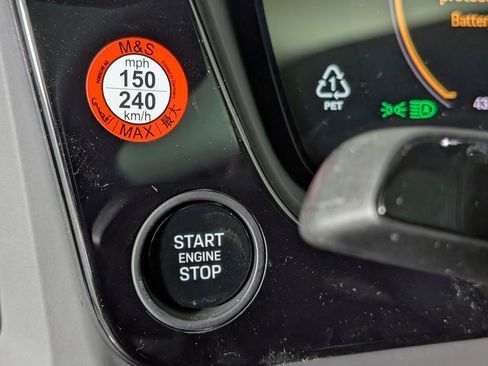 New 2026 Porsche Cayenne GTS image 33