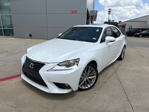 Used 2015 Lexus IS 250 RWD image 1