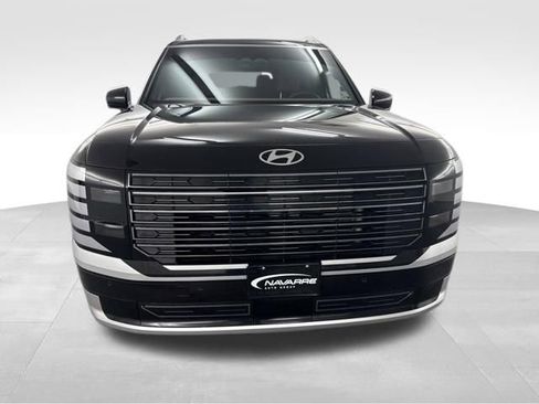 Used 2026 Hyundai Palisade Calligraphy FWD image 4