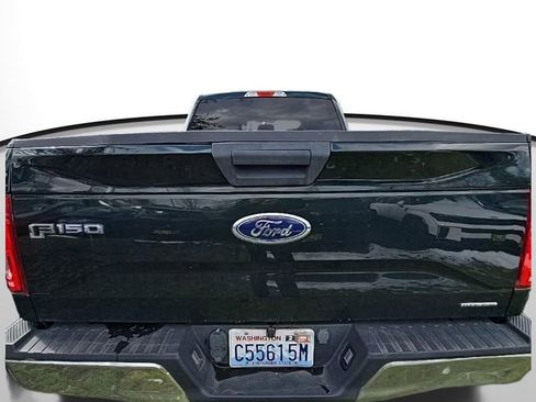 Used 2015 Ford F150 XLT w/ Trailer Tow Package image 14