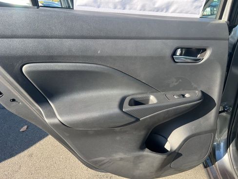 New 2025 Nissan Versa SV image 28