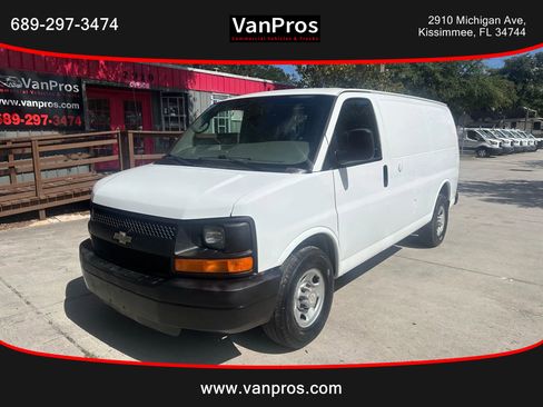 Used 2012 Chevrolet Express 2500 image 1