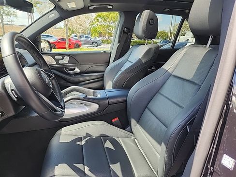 Used 2025 Mercedes-Benz GLE 350 4MATIC image 21