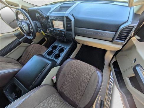 Used 2019 Ford F250 XLT w/ XLT Premium Package image 20