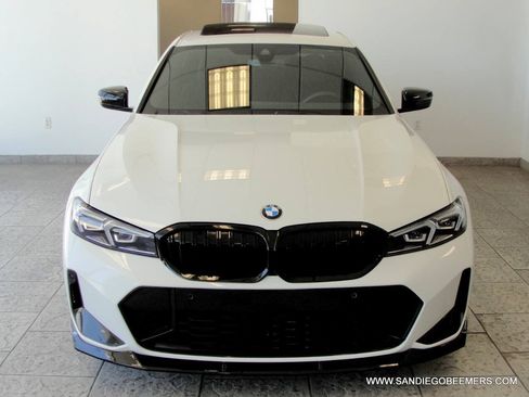 Used 2023 BMW 330i Sedan w/ M Sport Package RWD image 19