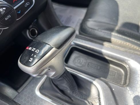 Used 2015 Dodge Charger SXT w/ AWD Plus Group image 27
