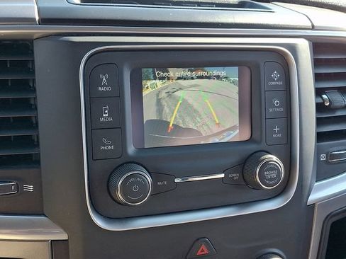 Used 2024 RAM 1500 Classic SLT AWD/4WD image 19
