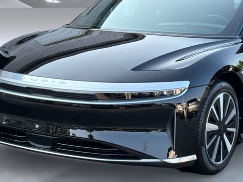 Used 2024 Lucid Air Pure RWD image 12