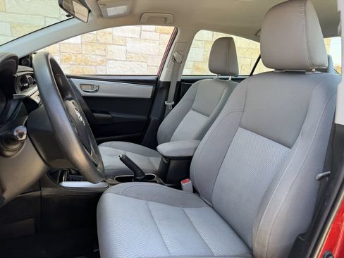 Used 2016 Toyota Corolla FWD image 23