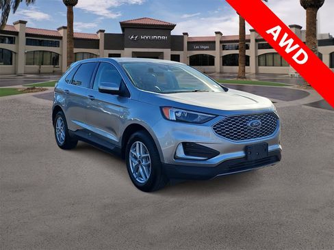 Used 2024 Ford Edge SEL image 2