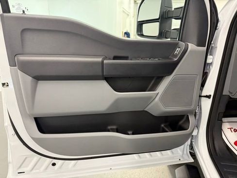 New 2026 Ford F250 4x4 Crew Cab Super Duty image 13