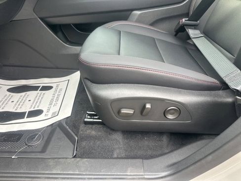 New 2026 Chevrolet Traverse Z71 image 16