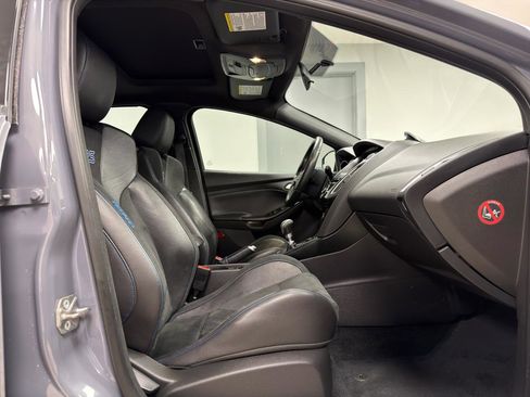 Used 2016 Ford Focus RS image 10