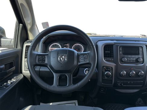 Certified 2019 RAM 1500 Tradesman w/ Popular Equipment Group image 12
