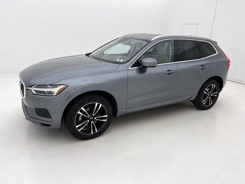 Used 2020 Volvo XC60 T5 Momentum w/ Protection Package Premier AWD/4WD image 5