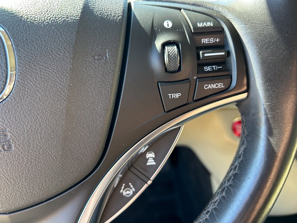 Used 2017 Acura MDX SH-AWD image 10