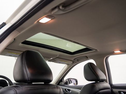 Used 2023 INFINITI Q50 Luxe w/ Cargo Package image 19