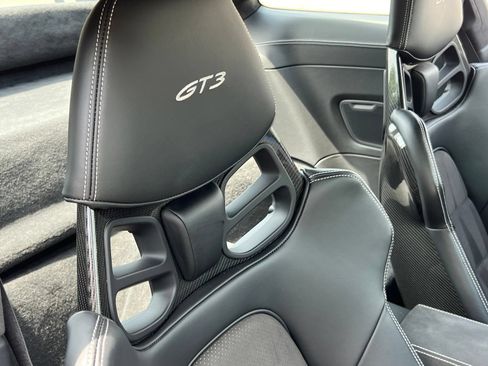 Certified 2022 Porsche 911 GT3 RWD image 39