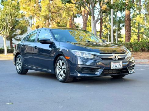 Used 2018 Honda Civic LX image 2