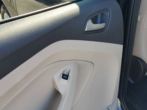 Used 2018 Ford Escape SEL FWD image 14