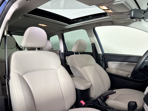 Used 2018 Subaru Forester 2.5i Premium w/ All-Weather Package AWD/4WD image 32