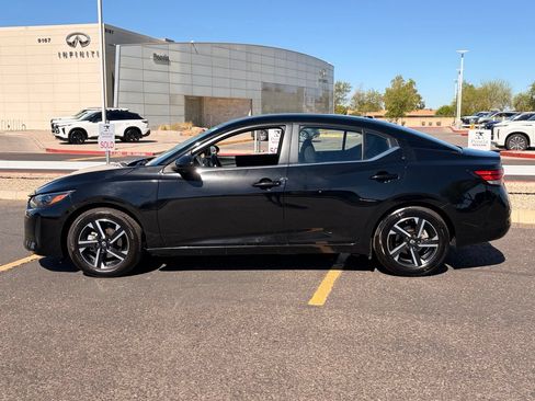 Certified 2024 Nissan Sentra SV FWD image 3