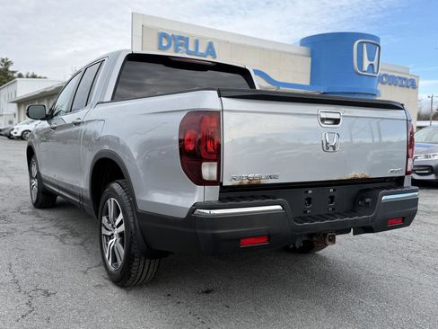 Used 2017 Honda Ridgeline RTS image 7