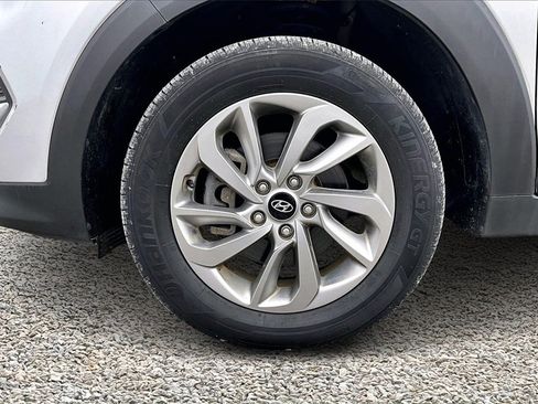 Used 2018 Hyundai Tucson SE image 8