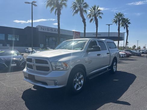 Used 2019 RAM 1500 Express w/ Express Value Package AWD/4WD image 1