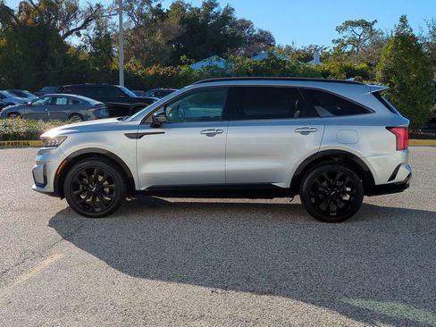 Used 2022 Kia Sorento SX image 8