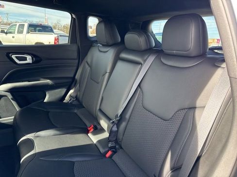 New 2026 Jeep Compass Latitude AWD/4WD image 13