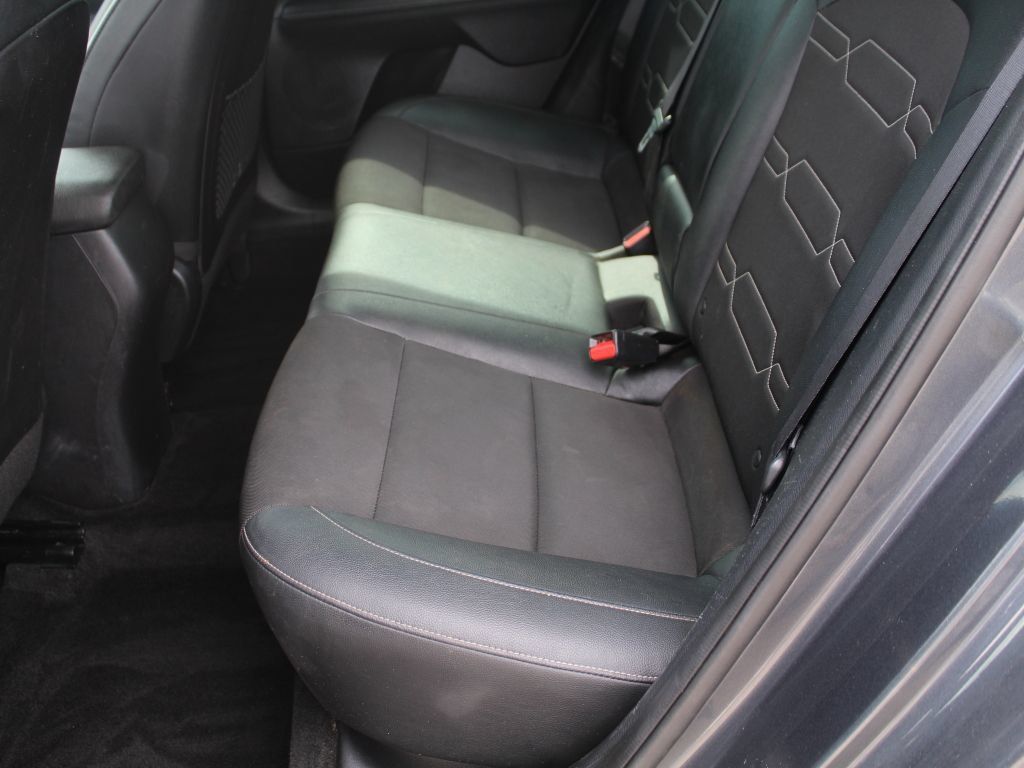 Used 2021 Kia Forte GT-Line FWD image 11