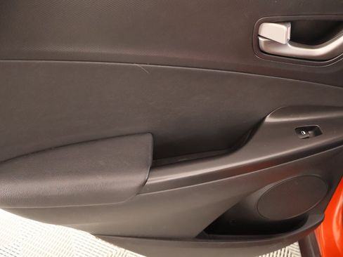 Used 2019 Hyundai Kona Ultimate image 17