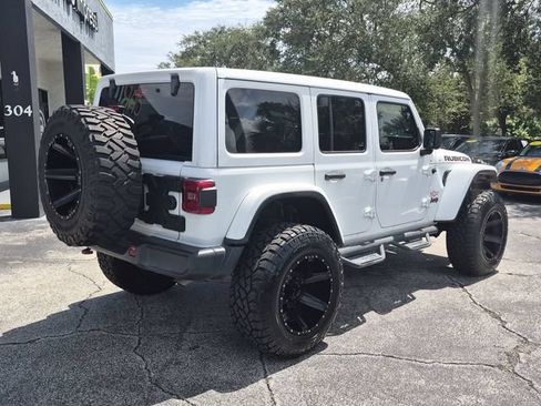 Used 2021 Jeep Wrangler Unlimited Rubicon AWD/4WD image 5