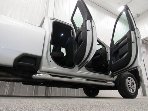 Used 2020 Chevrolet Silverado 2500 W/T w/ WT Fleet Convenience Package AWD/4WD image 20