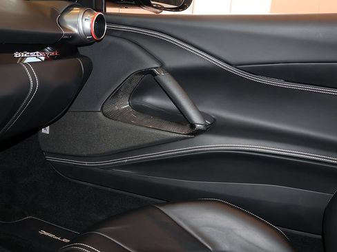 Certified 2020 Ferrari 812 Superfast RWD image 75