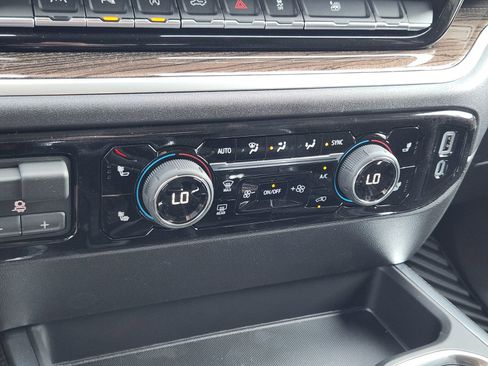 New 2026 Chevrolet Silverado 1500 LT w/ Texas Edition Plus RWD image 17