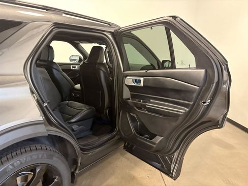 Used 2020 Ford Explorer ST w/ ST Street Pack AWD/4WD image 37
