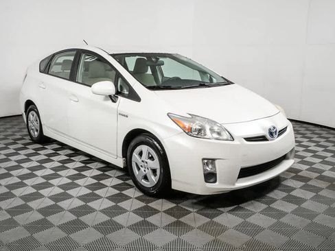 Used 2010 Toyota Prius Two image 1