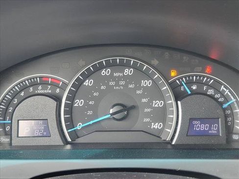 Used 2014 Toyota Camry LE FWD image 11