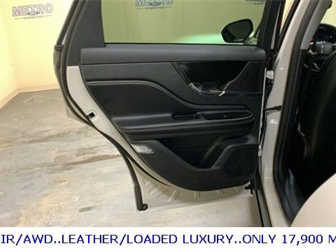 Used 2022 Lincoln Corsair AWD w/ Equipment Group 101A image 22