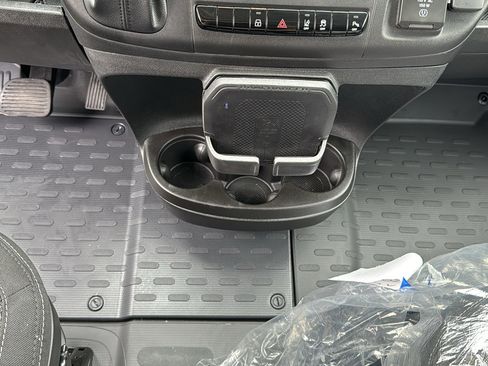 Used 2025 RAM ProMaster 2500 w/ Premium Convenience Group image 20