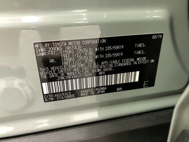 Used 2019 Toyota RAV4 XLE Premium FWD image 31