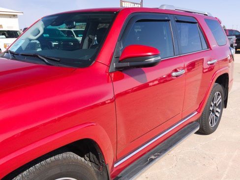 Used 2024 Toyota 4Runner Limited AWD/4WD image 7