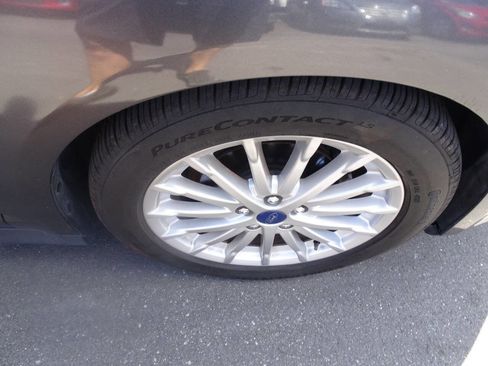 Used 2016 Ford C-MAX SEL w/ Equipment Group 302A image 15