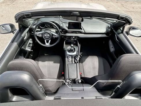 Used 2023 MAZDA MX-5 Miata Sport RWD image 11